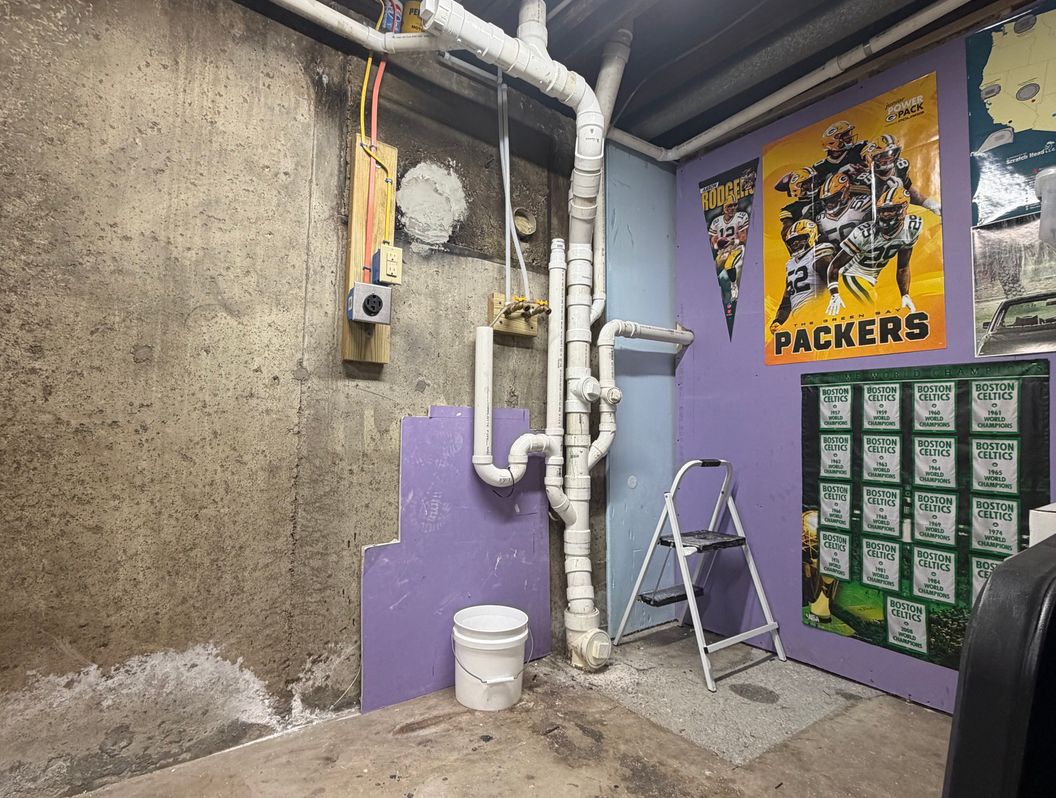 Leak detection and plumbing repair service