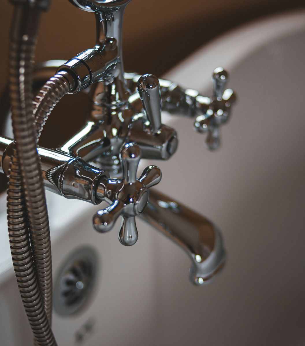Faucet sink and tub plumbing services